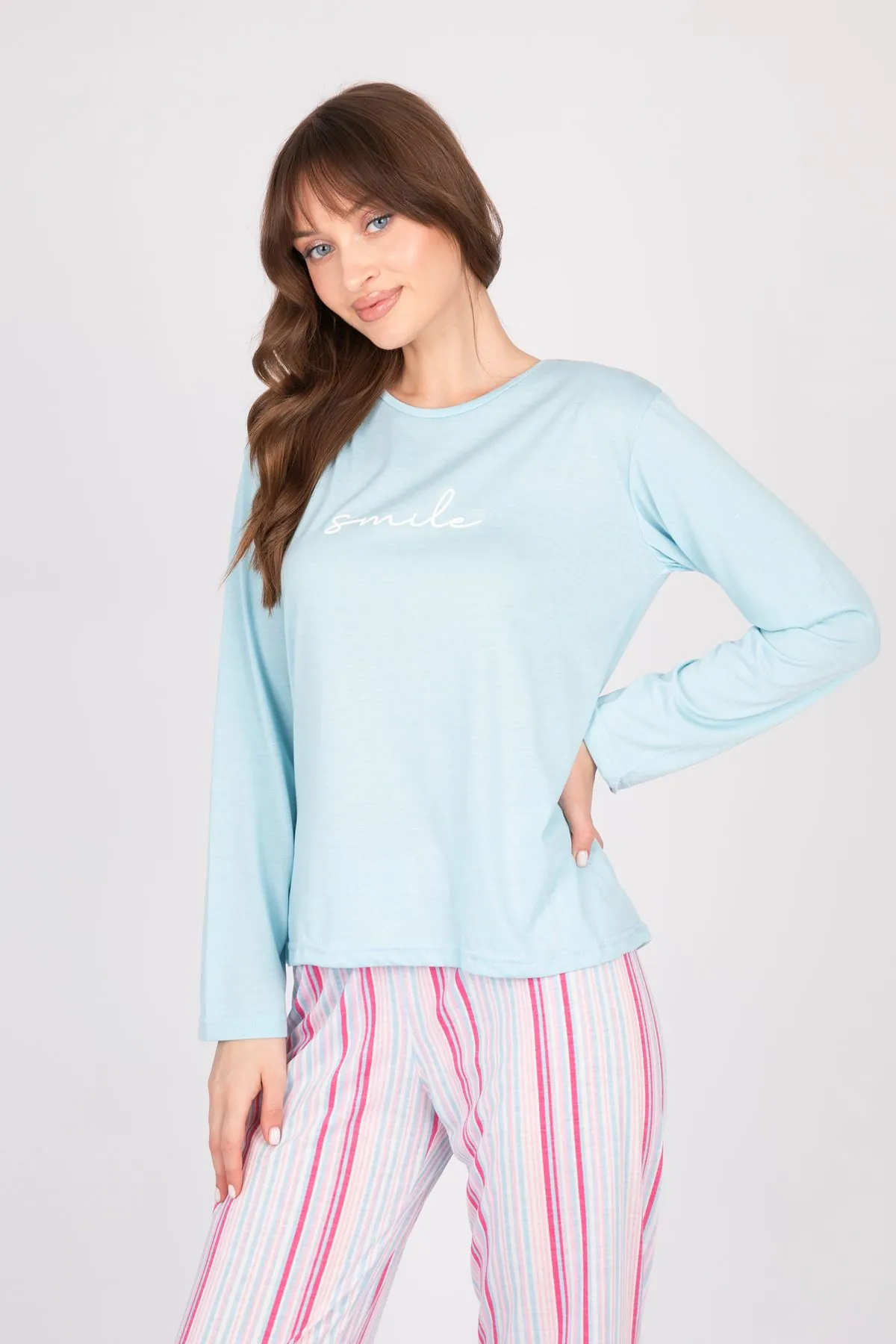 Kadın Uzun Kollu Yumuşak Dokulu Mavi Pijama Takımı