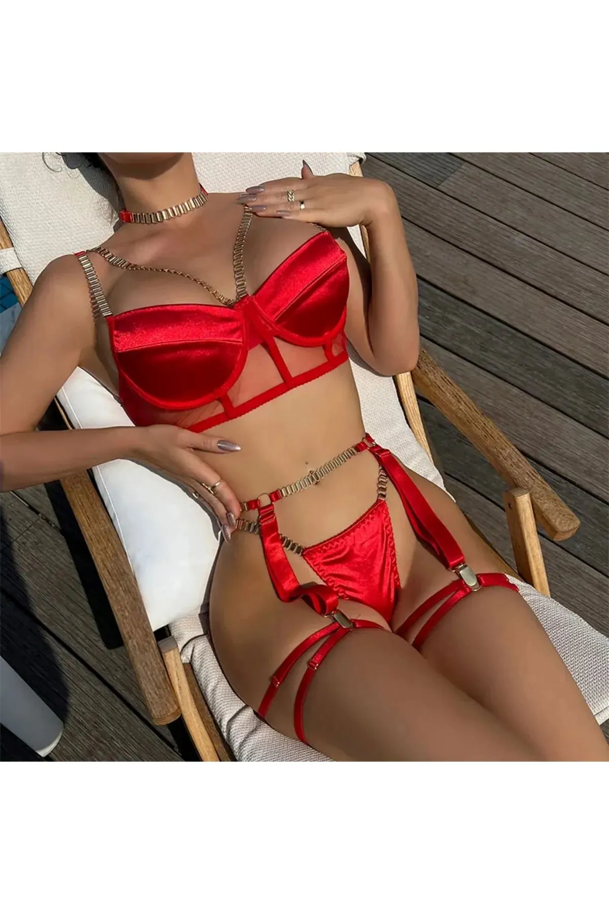  Kadın Kırmızı Zincirli Seksi Fantezi Sütyen String Jartiyer İç Çamaşırı Takımı