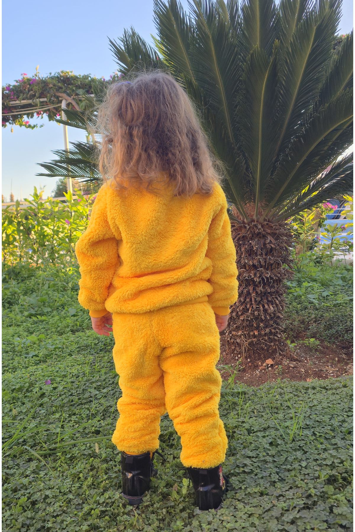 Civcivli Peluş Sarı Kız Erkek Çocuk Kışlık Pamuklu Pijama Takımı