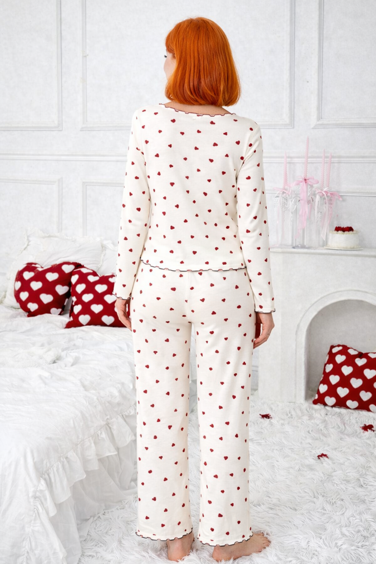 Kadın Fiyonk Detaylı Kalpli Uzun Kol Sevgiliye Hediye Pijama Takımı