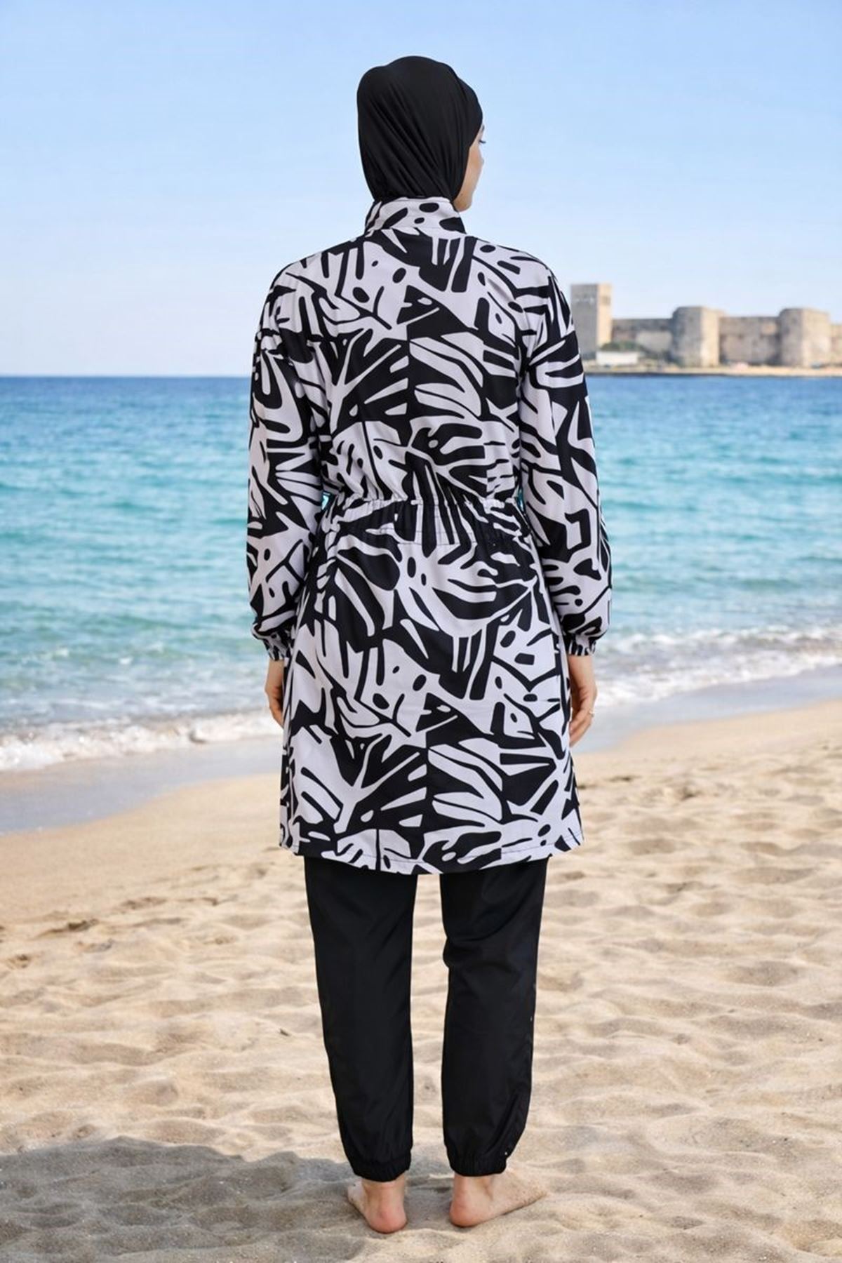 Kadın Siyah Beyaz Tam Kapalı Paraşüt Kumaş Fermuarlı Biyeli Tesettür Mayo