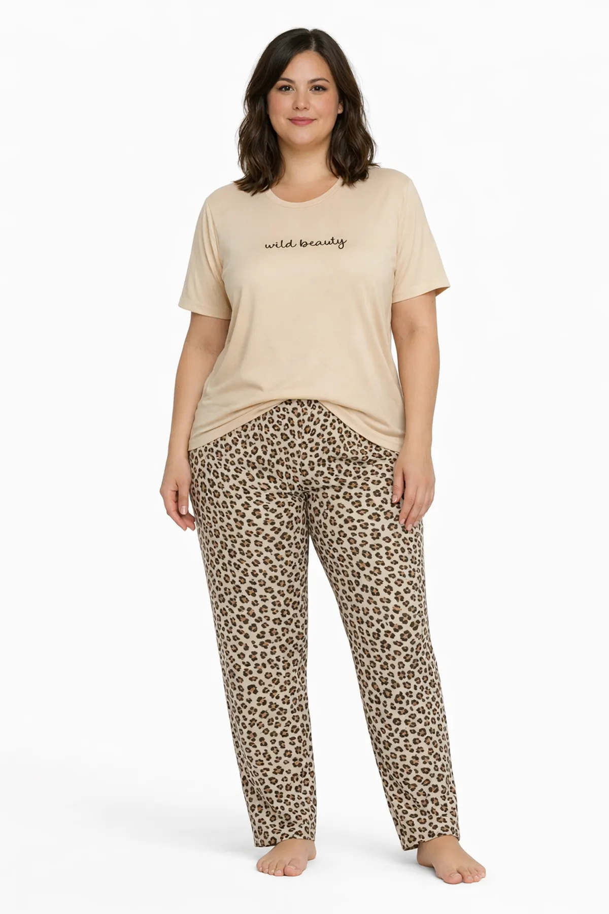 Büyük Beden Leoparlı Rahat Kesim Milan Kumaş Desenli Kadın Pijama Takımı 