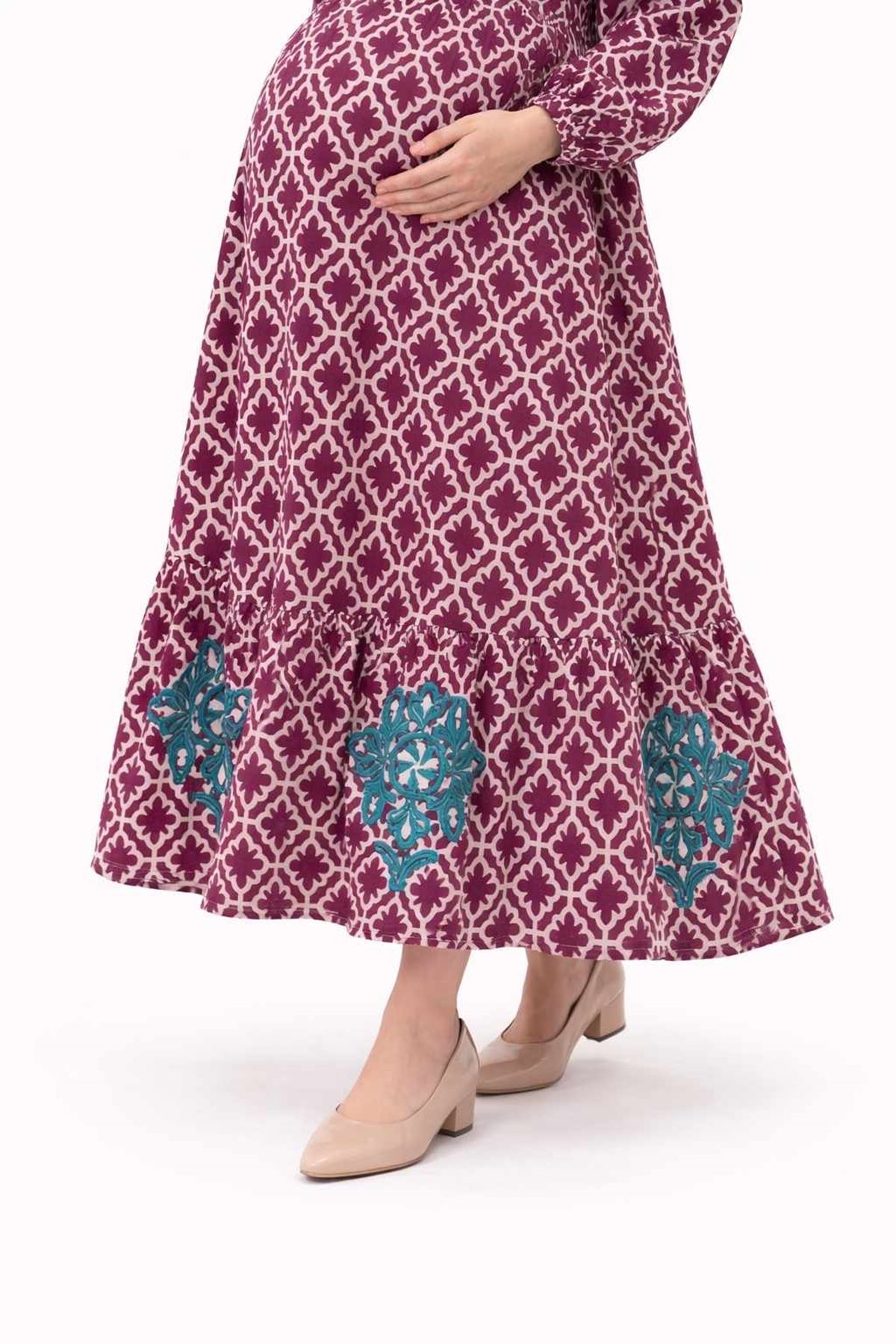 Kadın Önden Düğmeli Nakışlı Cepli Bordo Hamile Tesettür Elbise