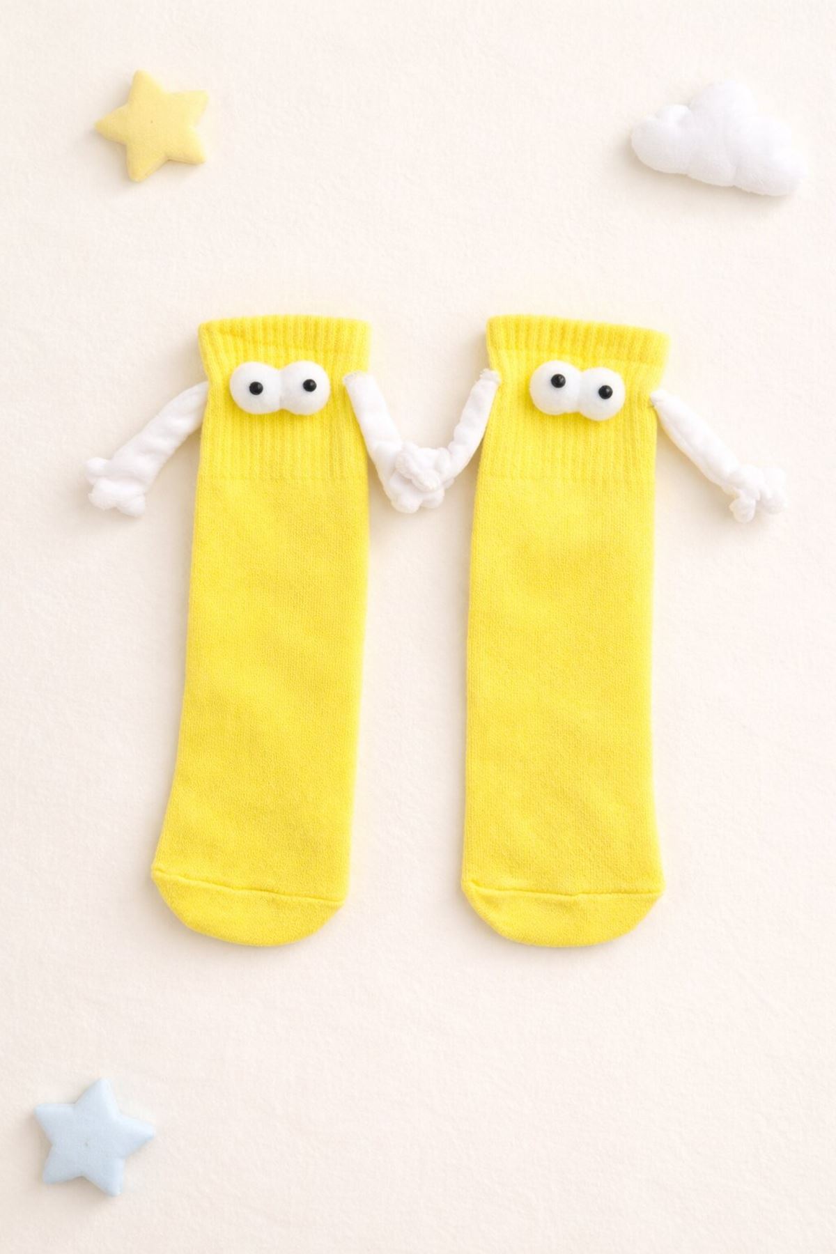 Mıknatıslı Sarı Çocuk Çorabı – Kız ve Erkek Çocuklara Uygun Pamuklu Model