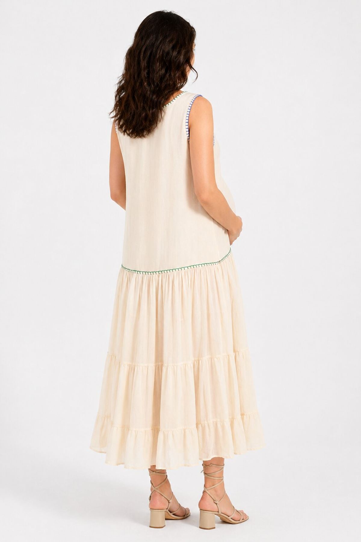 Kadın Ekru Nakışlı Hamile Elbisesi Kolsuz Yazlık Bohem Rahat Kesim Elbise