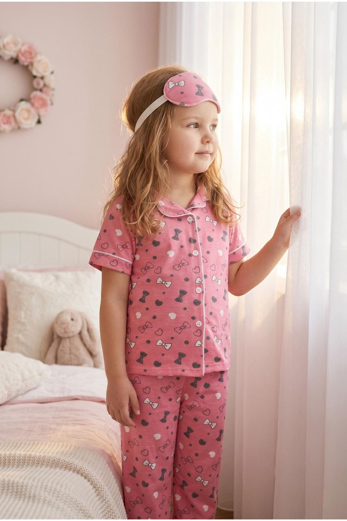 Kız Çocuk Pembe Düğmeli Pijama Takımı Yazlık Pamuklu Kısa Kollu Uyku Bantlı