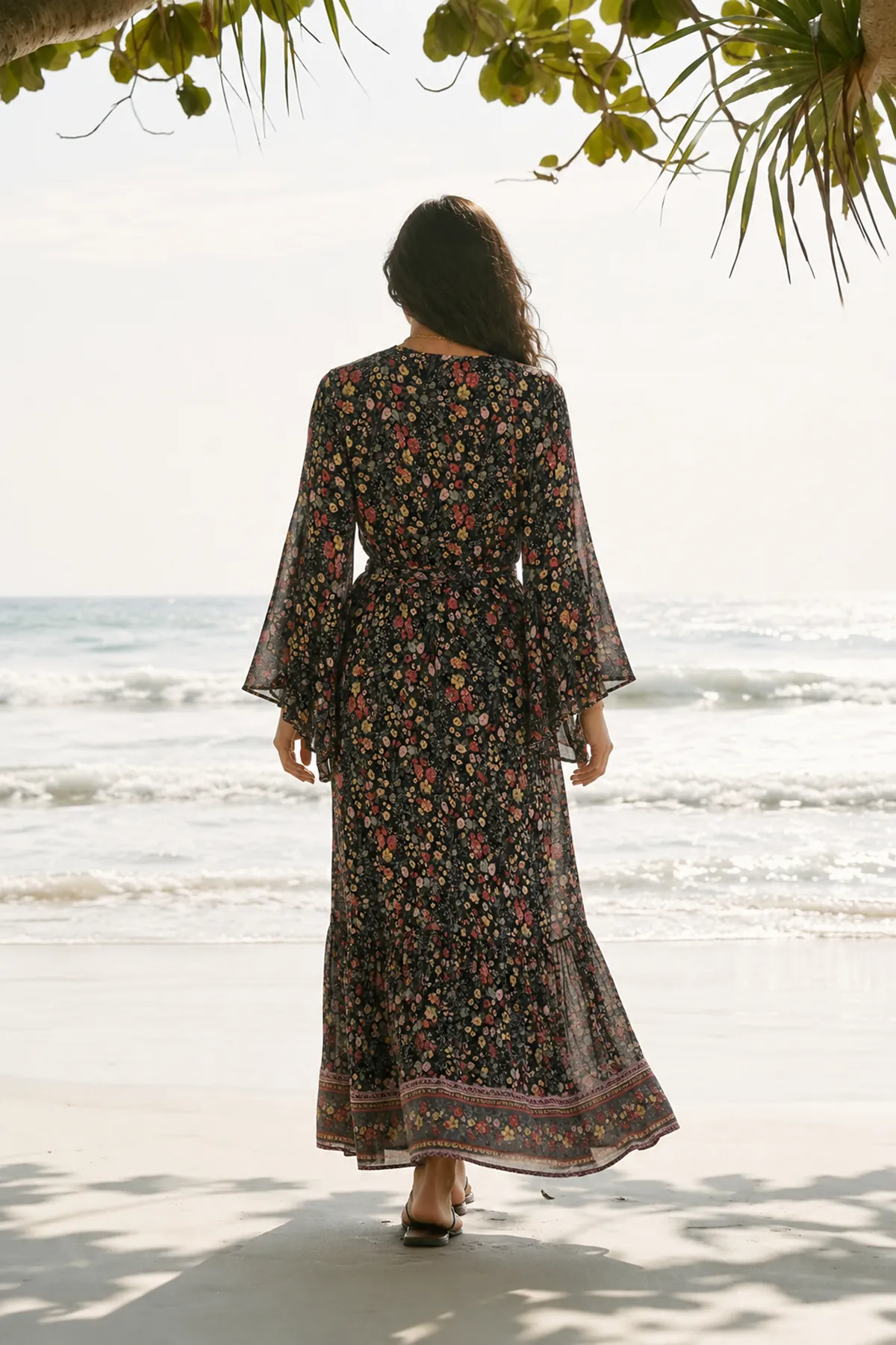 Çiçekli Siyah Viskon Kimono Elbise Yazlık Uzun Kruvaze Yaka Kuşaklı Bohem Model