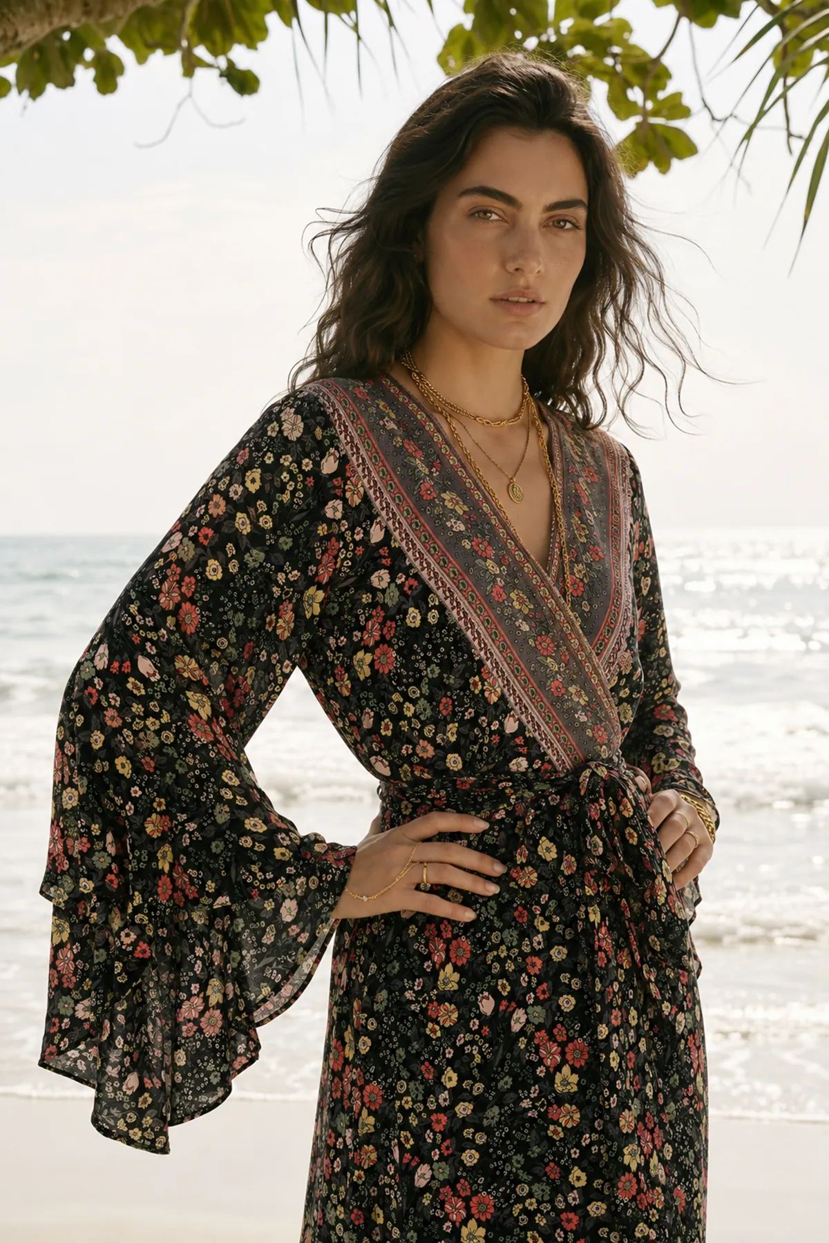 Çiçekli Siyah Viskon Kimono Elbise Yazlık Uzun Kruvaze Yaka Kuşaklı Bohem Model