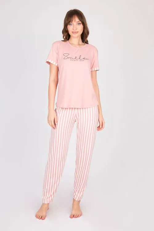 Kadın Kısa Kollu Yumuşak Dokulu Bambu Pembe Pijama Takımı