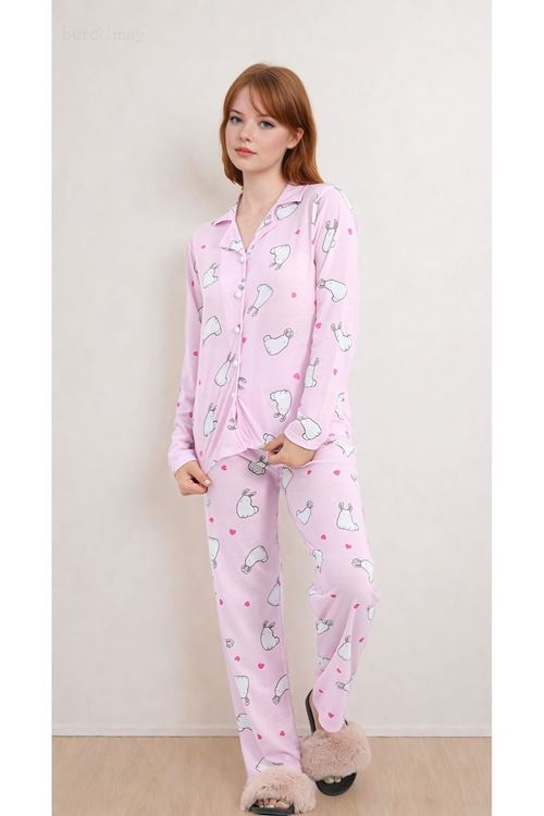 Kadın Tavşan Desenli Uzun Kollu Önden Düğmeli Gömlek Yaka Şık Toz Pembe Pijama Takımı