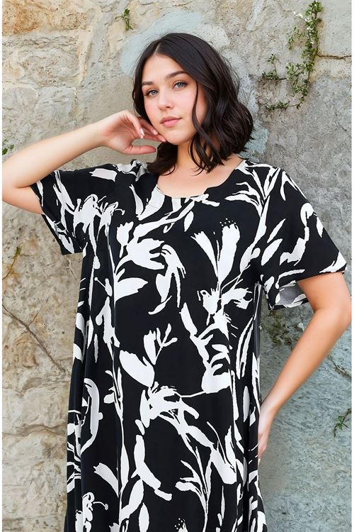Kadın Büyük Beden Kare Yaka Kısa Kol Desenli Midi Viskon Elbise Siyah İnce Plaj Tatil Elbisesi