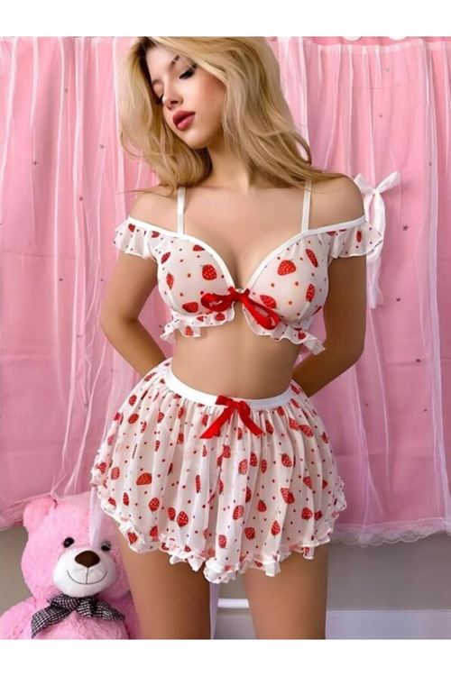 Kadın Kısa Etekli Fiyonk Detaylı Transparan Çilekli Büstiyer Mini Gecelik Takım 