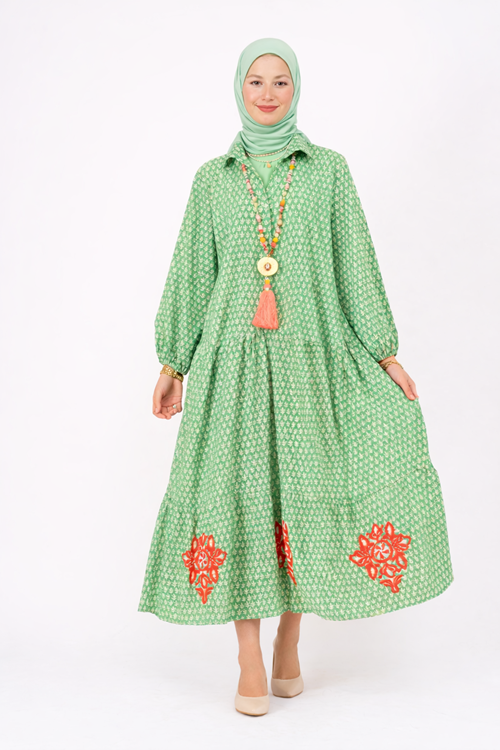 %100 Pamuklu Cepli ve Nakışlı Yazlık Tasarım Desenli Yeşil Gömlek Tesettür Elbise